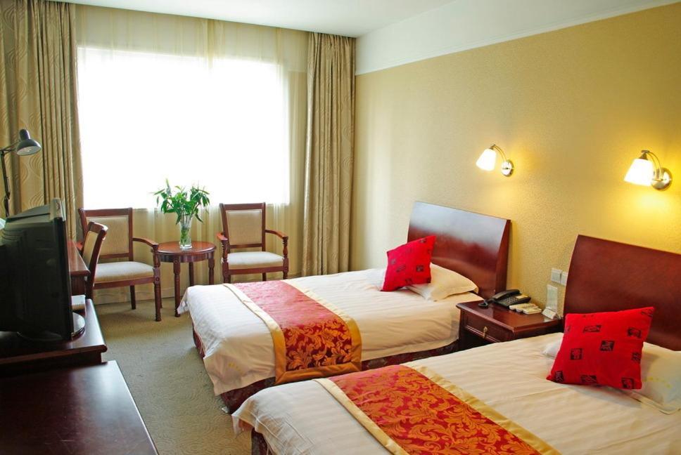 Zhonghui Zhiyuan Hotel Suzhou  Bagian luar foto